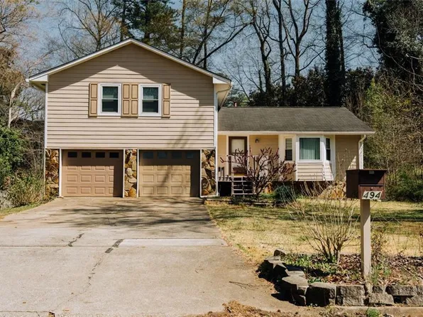 494 Rue Montaigne, Stone Mountain, GA 30083
