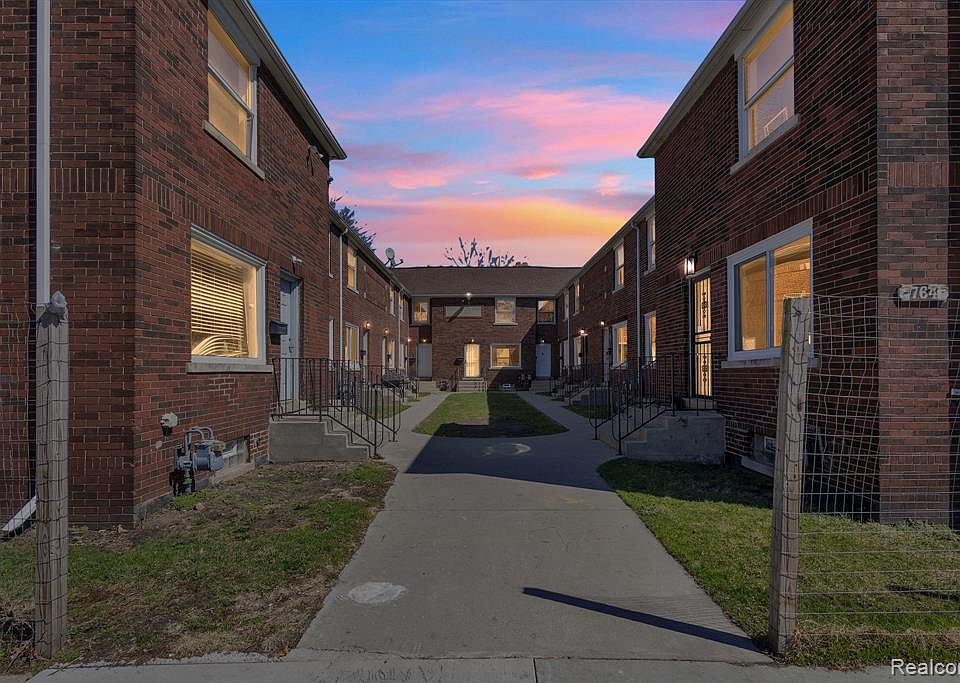 1st image of 764 Woodmere St