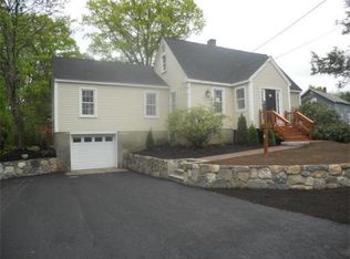 38 Johnson St, Millbury, MA 01527
