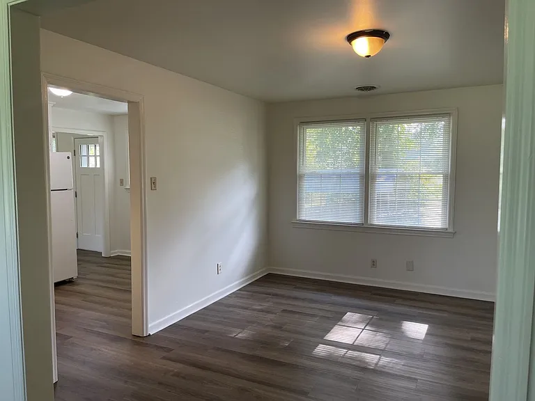 168 Westwood Ct — Photo 12