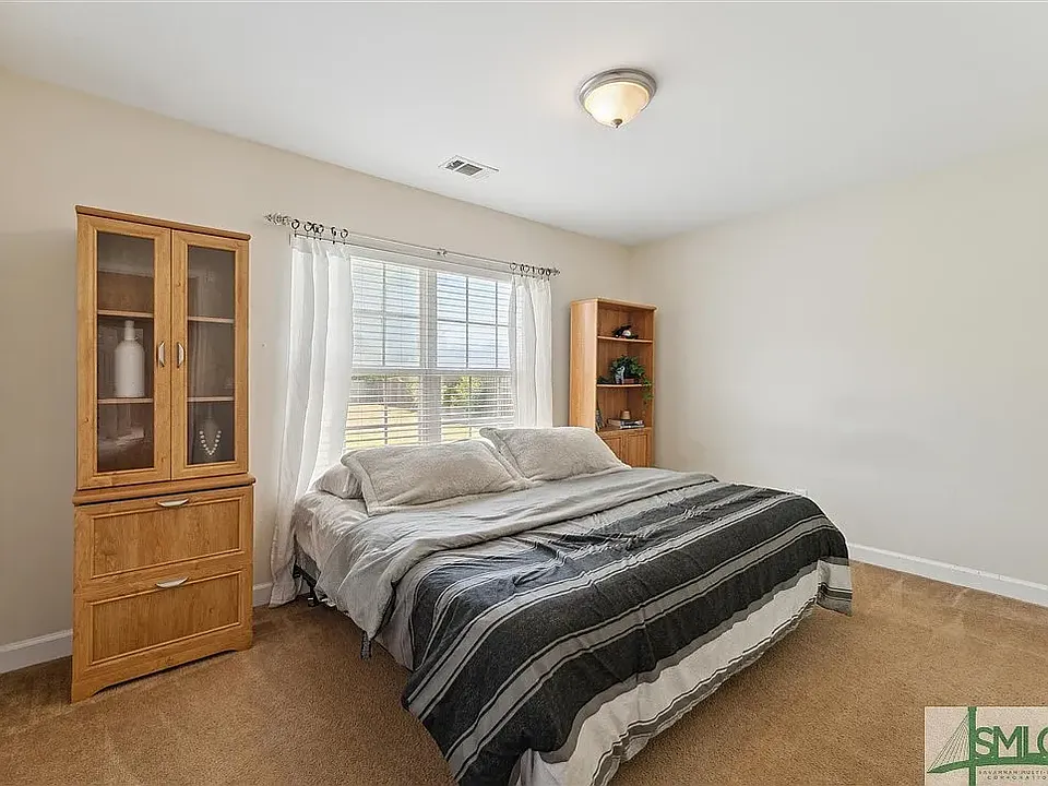 104 Wesleyan Dr