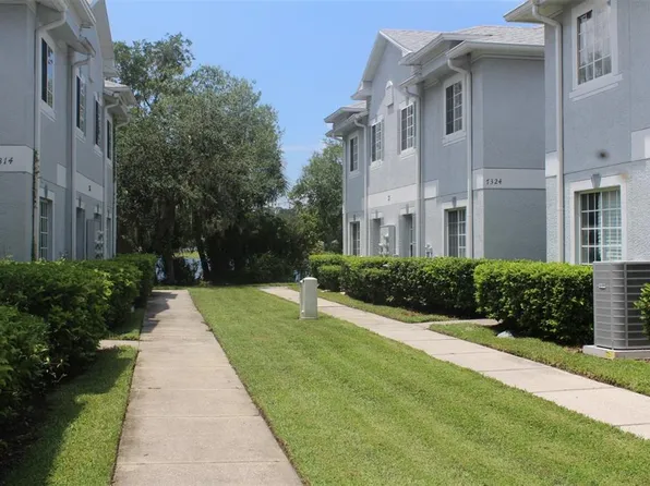 7324 E Bank Dr, Tampa, FL 33617