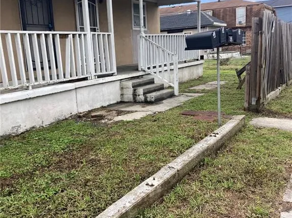 2900 Pauger St, New Orleans, LA 70119