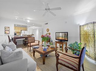 Da Vinci, Miami, FL 33133