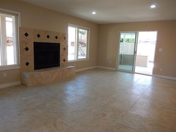 5th image of 10829 Westonhill Dr