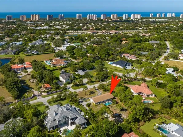 500 Ridge DR, NAPLES, FL 34108
