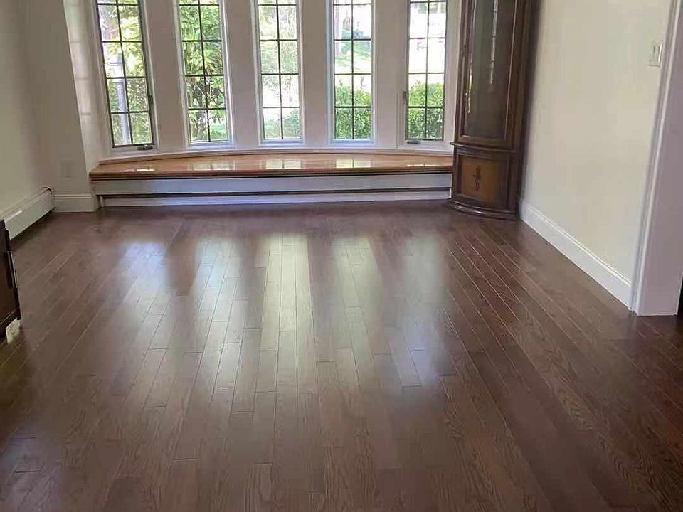1st image of 65 Somerset Dr S #1