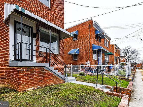 3rd image of 4227 Nash St SE
