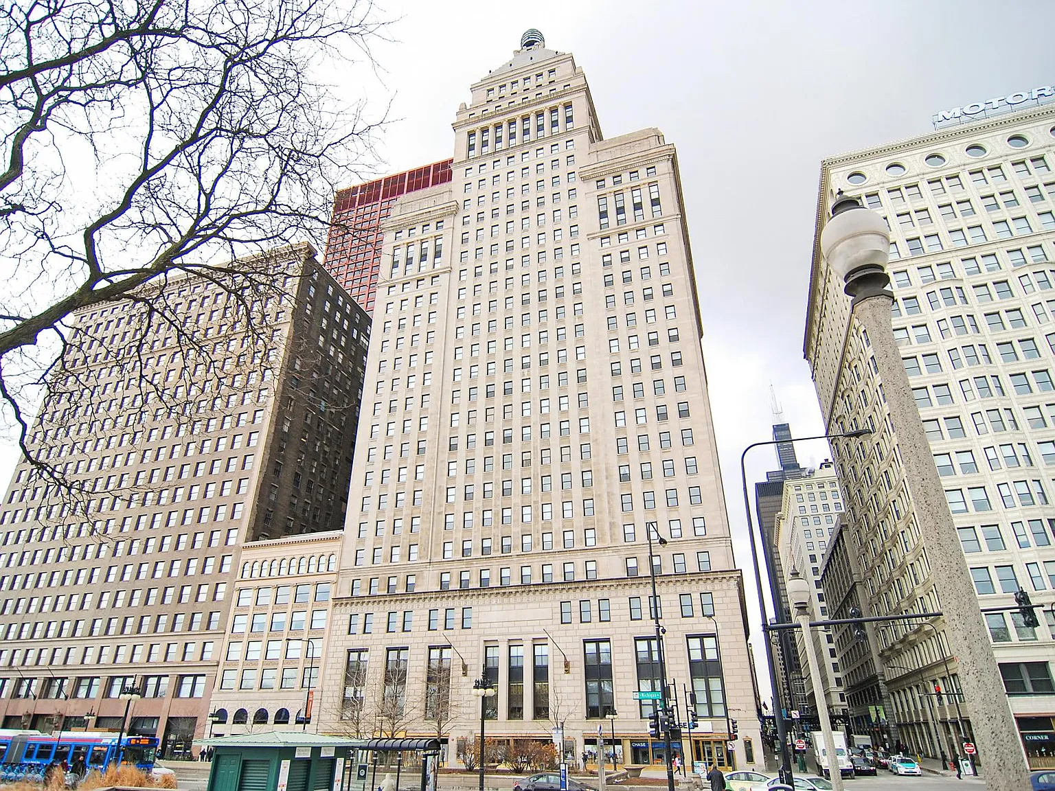 2 bed, 1270 sqft, $3,000 — Photo 1