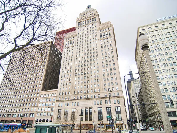 310 S Michigan Ave, Chicago, IL