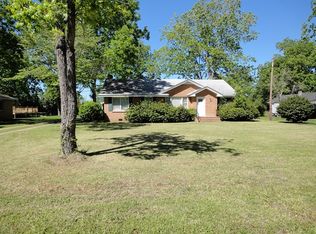 585 Clifton Rd, Sumter, SC 29153