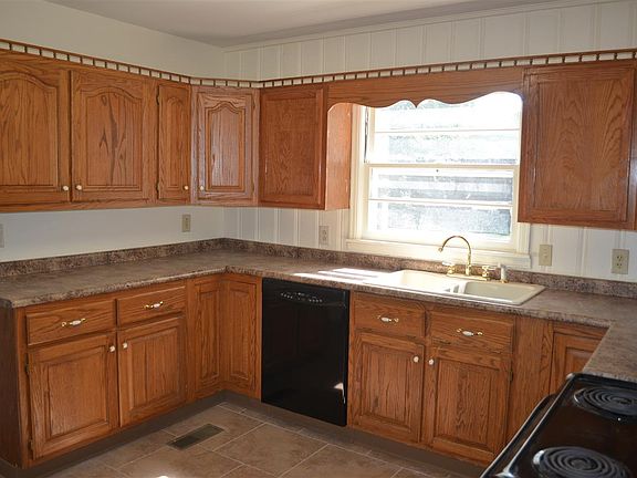 3rd image of 1307 Hatchie Ave