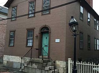 414 Benefit St, Providence, RI 02903