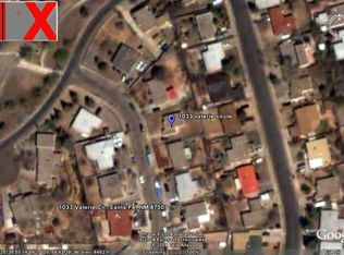 1033 Valerie Cir, Santa Fe, NM 87507