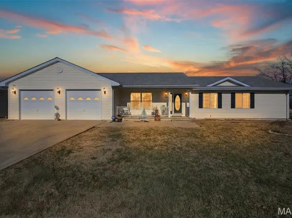 50 Swan Ln, Farmington, MO 63640