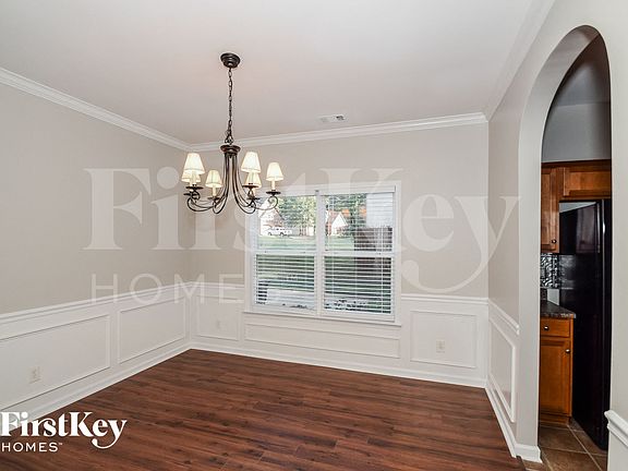 3rd image of 8034 Mary Alice Way