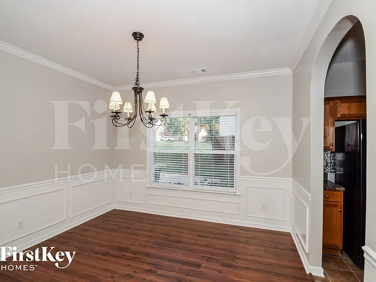 8034 Mary Alice Way — Photo 3