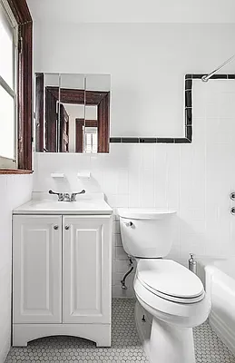 Rented by Highline Residential | media 29