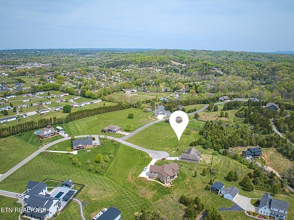 3rd image of Dougs Ln Lot 9