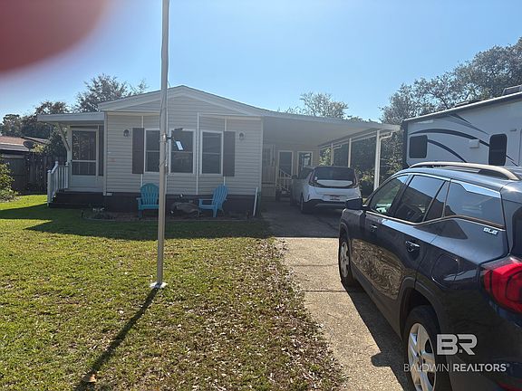 3rd image of 1679 Santa Cruz Dr