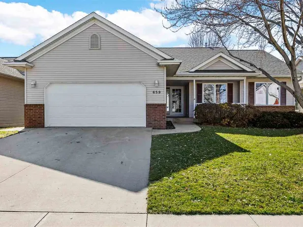 659 Tipperary Rd, Iowa City, IA 52246