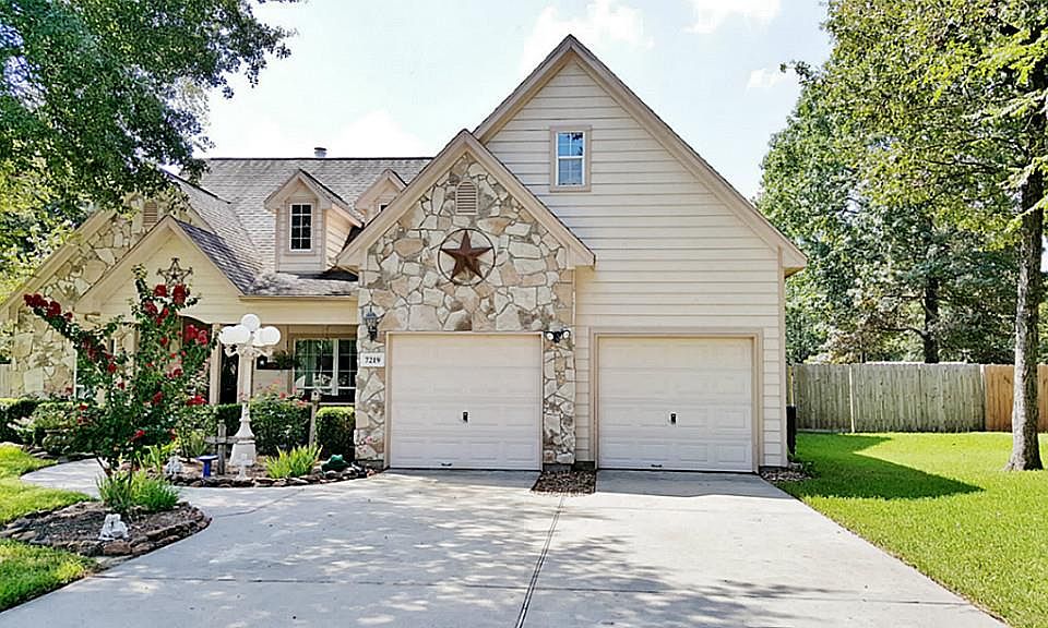 1st image of 7219 Oak Bluff Dr