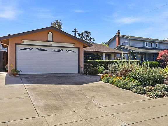 4th image of 5948 Royal Ann Dr
