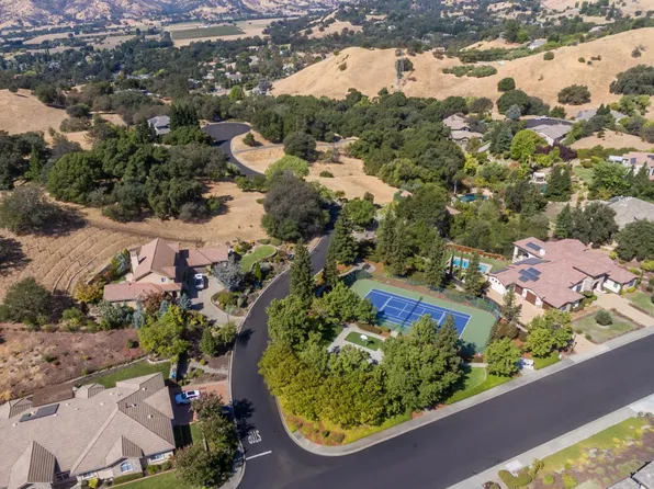 2030 Pinecrest Court, Vacaville, CA 95688
