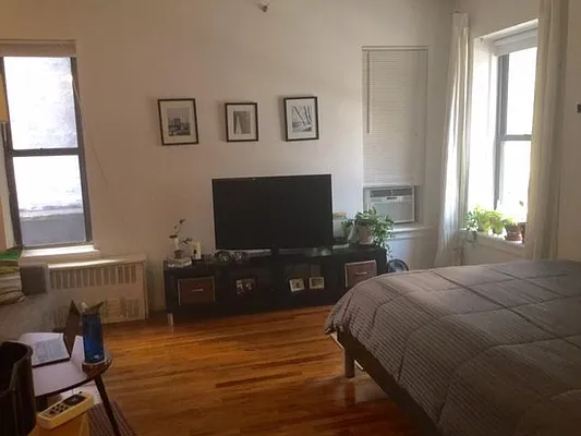 Rented by Level Group | media 7