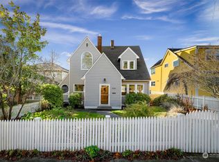 1004 16th St, Bellingham, WA 98225