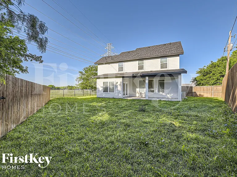 7384 Parkside Place Dr — Photo 27