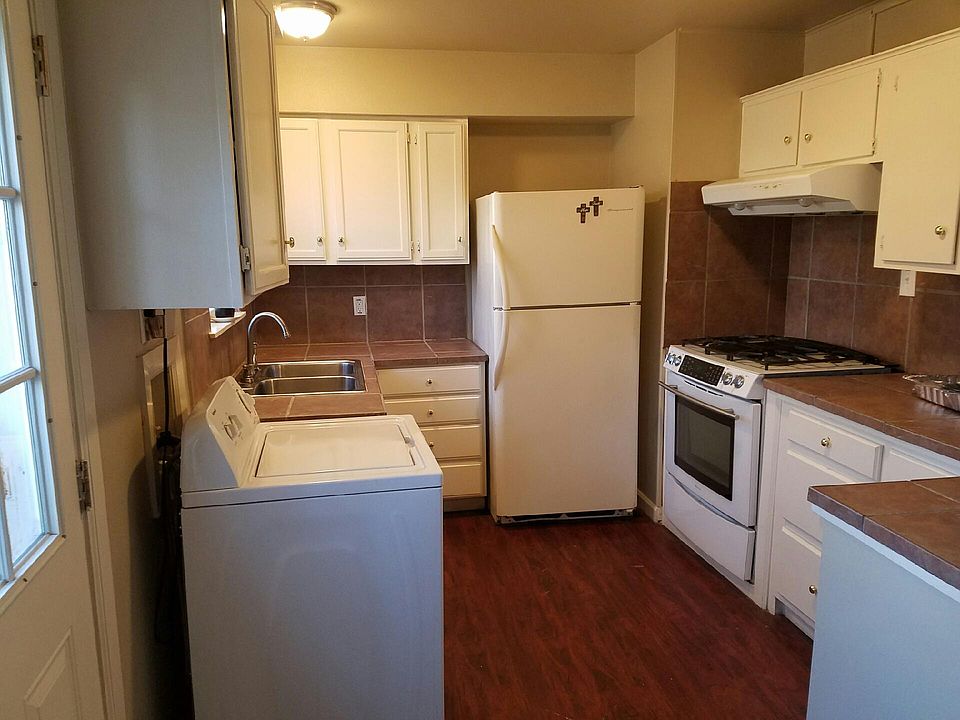 2nd image of 2611 Fieldale Dr