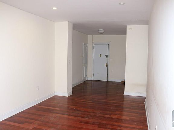 2nd image of 686 W 204th St APT 2C