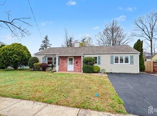 148 Winthrop Rd, Edison, NJ 08817