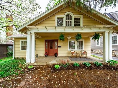5729 Cherry St, Kansas City, MO, 64110
