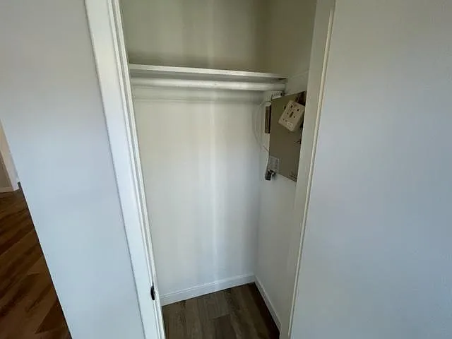 16771 Greenview Ln — Photo 25