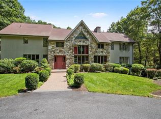 92 Lovell St, Somers, NY 10541