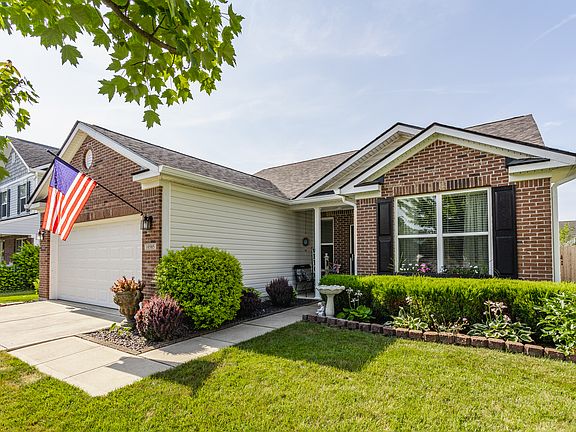 4th image of 10585 Windward Dr