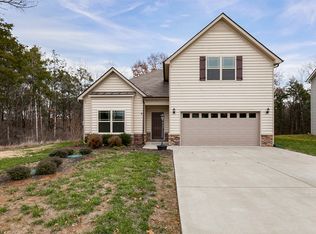 710 Creekbend Ln, Murfreesboro, TN 37129
