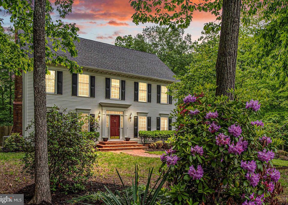 1st image of 7001 Pebble Ln E