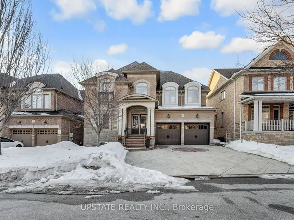 12 Haywood Dr, Brampton, ON L6X 0W1