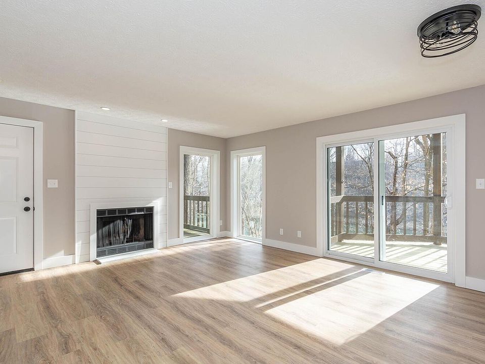 1st image of 9707 S Harbour Pointe Dr
