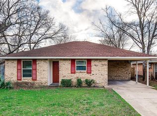 208 Aldridge St, Waxahachie, TX 75165
