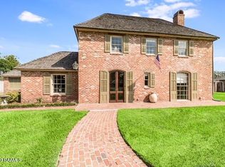 702 W Bayou Pkwy, Lafayette, LA 70503