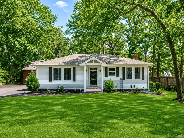 77 Elmhurst Avenue, Medford, NY 11763