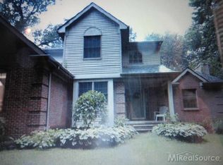 52711 Flower Ct, Shelby Township, MI 48316