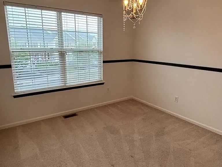 1161 Tudor Dr — Photo 24