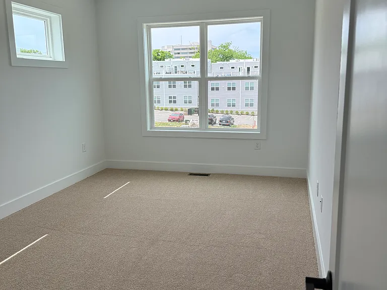 903 Bainbridge St #B — Photo 6