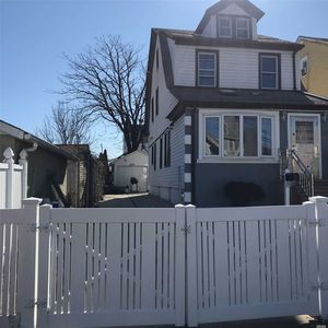 225-36 105th Ave, Queens Village, NY, 11429