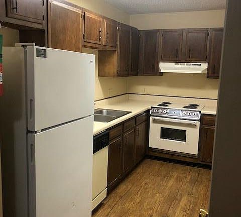 4th image of 1103 Hodges St APT 1